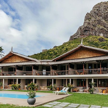 Boutik Le Morne Holiday Apartments Екстериор снимка
